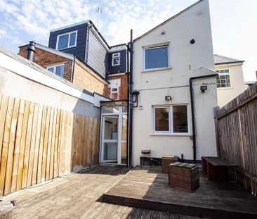 4 bedroom house to rent - Photo 4