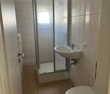 2 Raum Wohnung in ruhiger Lage 3.OG links - Foto 1