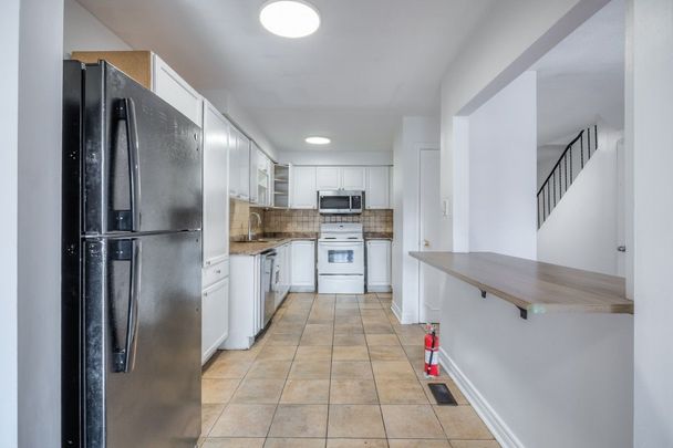 For Lease - 1361 Everton Street Unit# Main, Pickering, Ontario - Photo 1