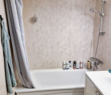 Värbyängen, Bara - Photo 1