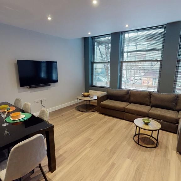 4 bedroom house to rent - Photo 1