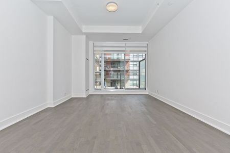 For Lease - 1575 Lakeshore Road Unit# 262, Mississauga, Ontario - Photo 4