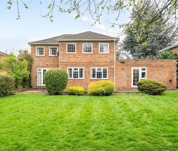 4 bedroom detached house to rent - Photo 2