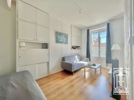 Location Appartement 1 pièce 31m² LYON 7ème - Photo 2