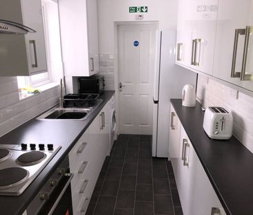 Room in a Shared House, Laxey Road, B16 - Photo 2