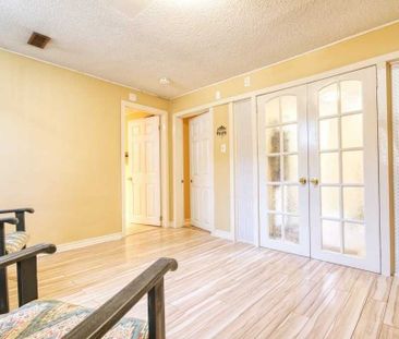 For Lease - 74 Fletcherdon Crescent, Toronto, Ontario - Photo 2