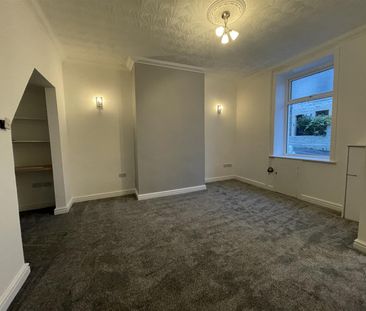 2 bed terraced house to rent in Henry Street, Blackburn, BB1 - Photo 1