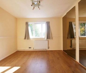 Hambledon Close, Hillingdon, UB8 - Photo 1