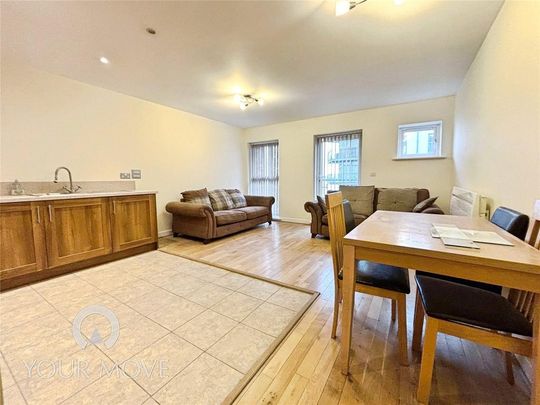 2 bedroom flat to rent - Photo 1