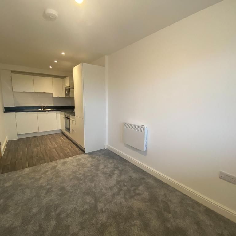 1 bedroom apartment to rent - Photo 1