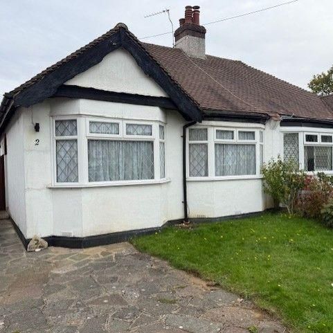 2 bedroom semi-detached bungalow to rent - Photo 1