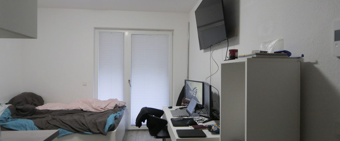 Perfekt für Studenten ! 1-Zimmer-Appartement mit Möblierung und Terrasse - Photo 1