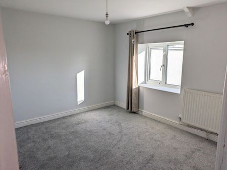 Glanmor Terrace, Llanelli, SA15 2RD - Photo 5