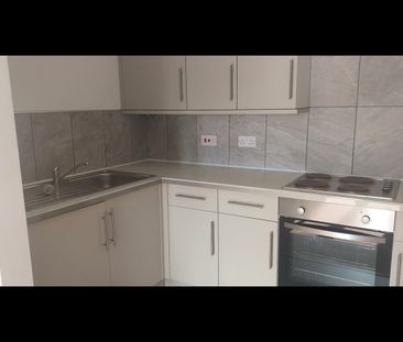 1 Bed Flat, Argyle Road, BS2 - Photo 5