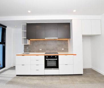 1709/28-44 Bouverie Street - Photo 3