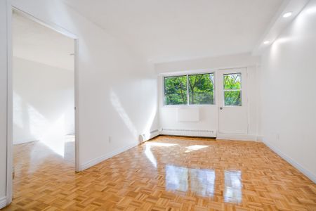 5450 Ch. Queen Mary Montréal (Côte-des-Neiges, QC H3X - Photo 3