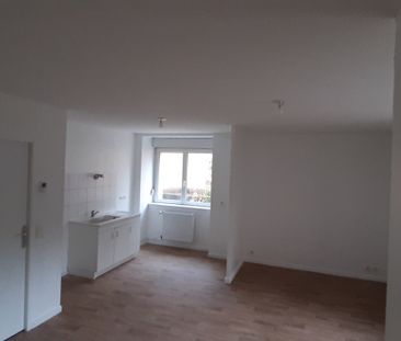 Location - Appartement T4 - 63 m² - Goux-les-Usiers - Photo 5