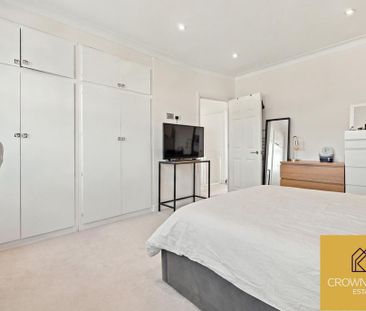 3 bedroom semi-detached house to rent - Photo 6