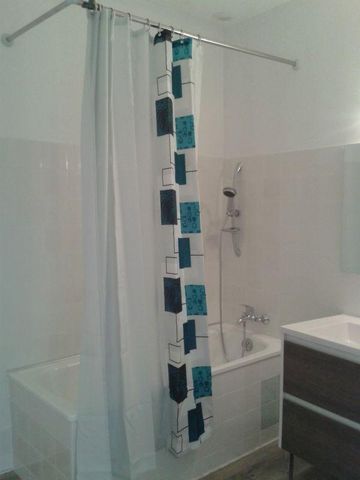 Location Appartement 3 pièces 66m² PRIVAS 07000 - Photo 5