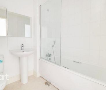 3 bedroom terraced house to rent - Photo 6