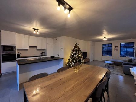 Recente halfopen bebouwing met 3 slaapkamers op rustige ligging te Handzame - Photo 3