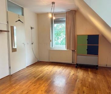 Te huur: Huis Arturo Toscaninistraat in Almere - Foto 5