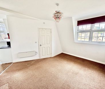 Wellington Passage, Wanstead, E11, London - Photo 3
