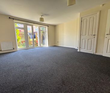 Petunia Avenue, Minster - Photo 6