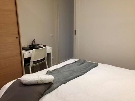 Carrer del Comte dUrgell, Barcelona, Catalonia 08036 - Photo 4