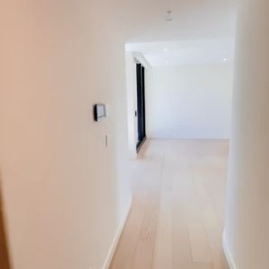 1C Gloucester Ave, Sydney - Photo 3