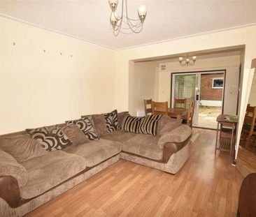 Boycroft Avenue, Kingsbury, London, NW9 - Photo 3