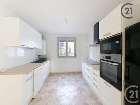 Location Appartement 3 pièces 67m² ST ANDRE LES VERGERS 10120 - Photo 4