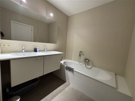 Appartement te huur - Photo 2