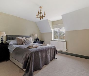 4 bedroom detached house to rent - Photo 6