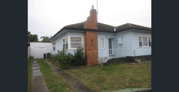 1 Roger Street, Morwell, Vic 3840 - Photo 1