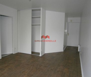 Location Appartement 1 pièce 28m² - Photo 4