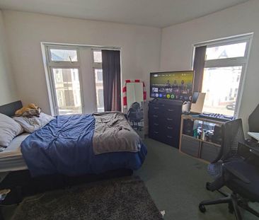4 bedroom terraced house to rent - Photo 6