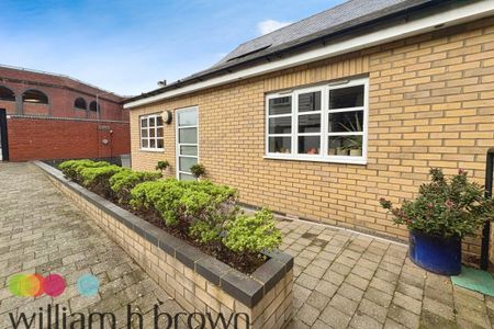 High Street, BRAINTREE - Photo 5