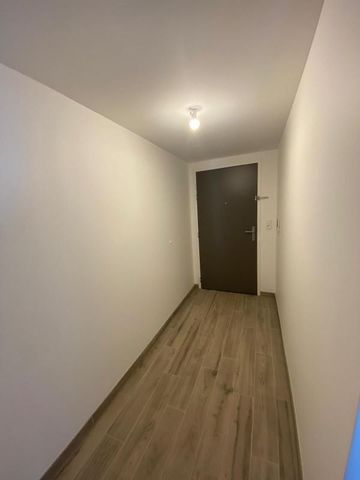 Appartement 3 pièces à - Photo 2