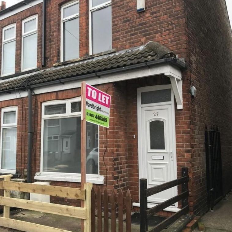 2 bedroom terraced house to rent - Photo 1