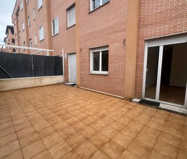 Piso de alquiler en Nuevo Mundo , 14, Sector B - Photo 1