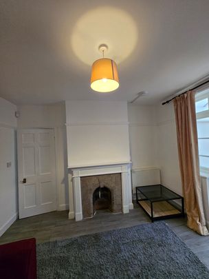 5 bed house to rent in Larkman Lane, Norwich, Norfolk - Photo 1