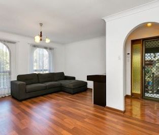 11 Kooraka Court, Hallett Cove - Photo 3