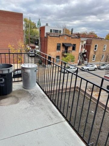 Rue St-Denis, H2P 2G8, Montréal - Photo 4