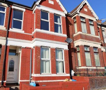 Ground Floor Flat, Broad Street, Barry, CF62 - Photo 2
