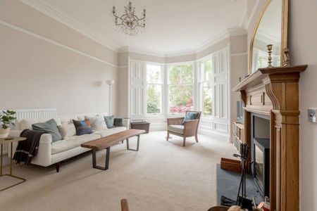 5 bedroom terraced house to rent - Photo 5