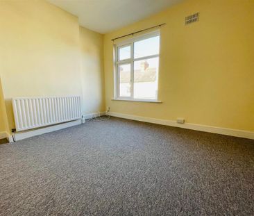 2 bedroom house to rent - Photo 2