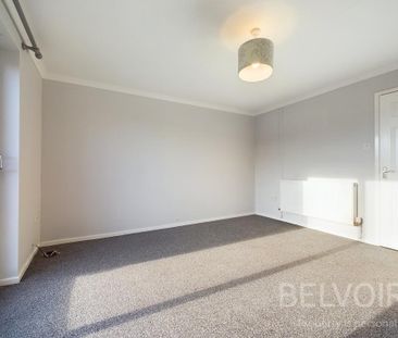 2 bedroom semi-detached house to rent - Photo 3