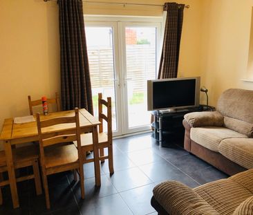 Room in a Shared House, Tenth Avenue, BS7 - Photo 2