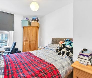 5 bedroom terraced house to rent - Photo 4